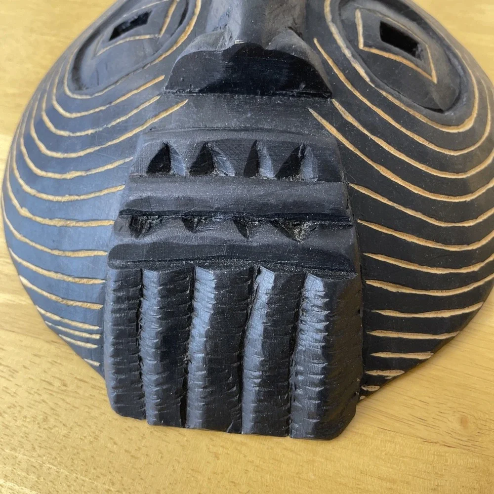 Mask in wood Mask wall Decration size L 11''xW 9''xD 3'' event